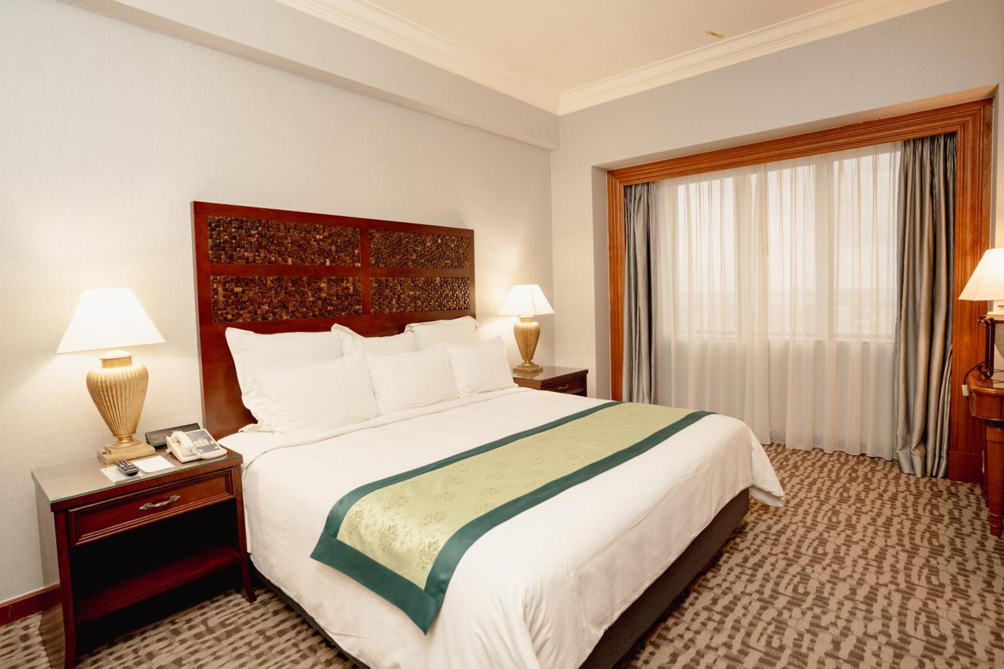 Renai Hotel Kota Bharu Buitenkant foto